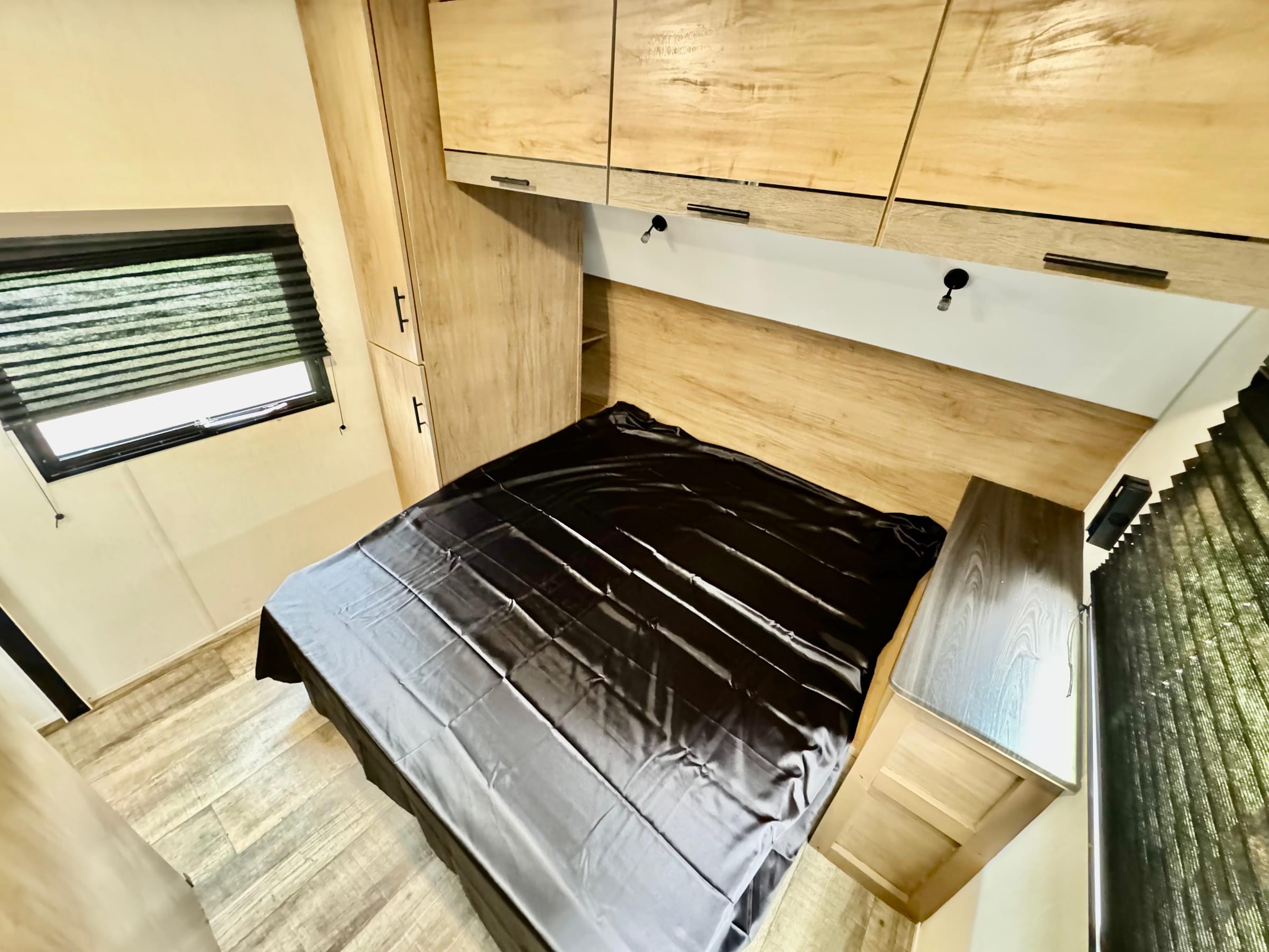 🔥 2025 Forest River Campsite — $15,300 🔥 — 15