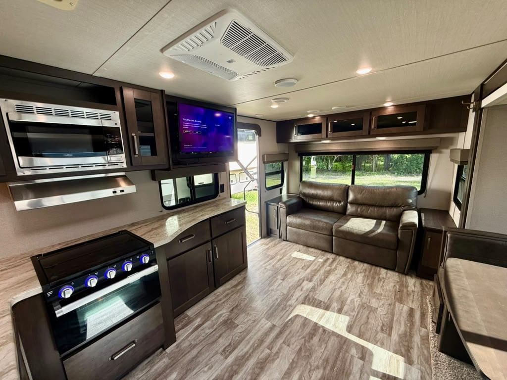 🔥2021 Grand Design Transcend 245RL 🔥 — 7