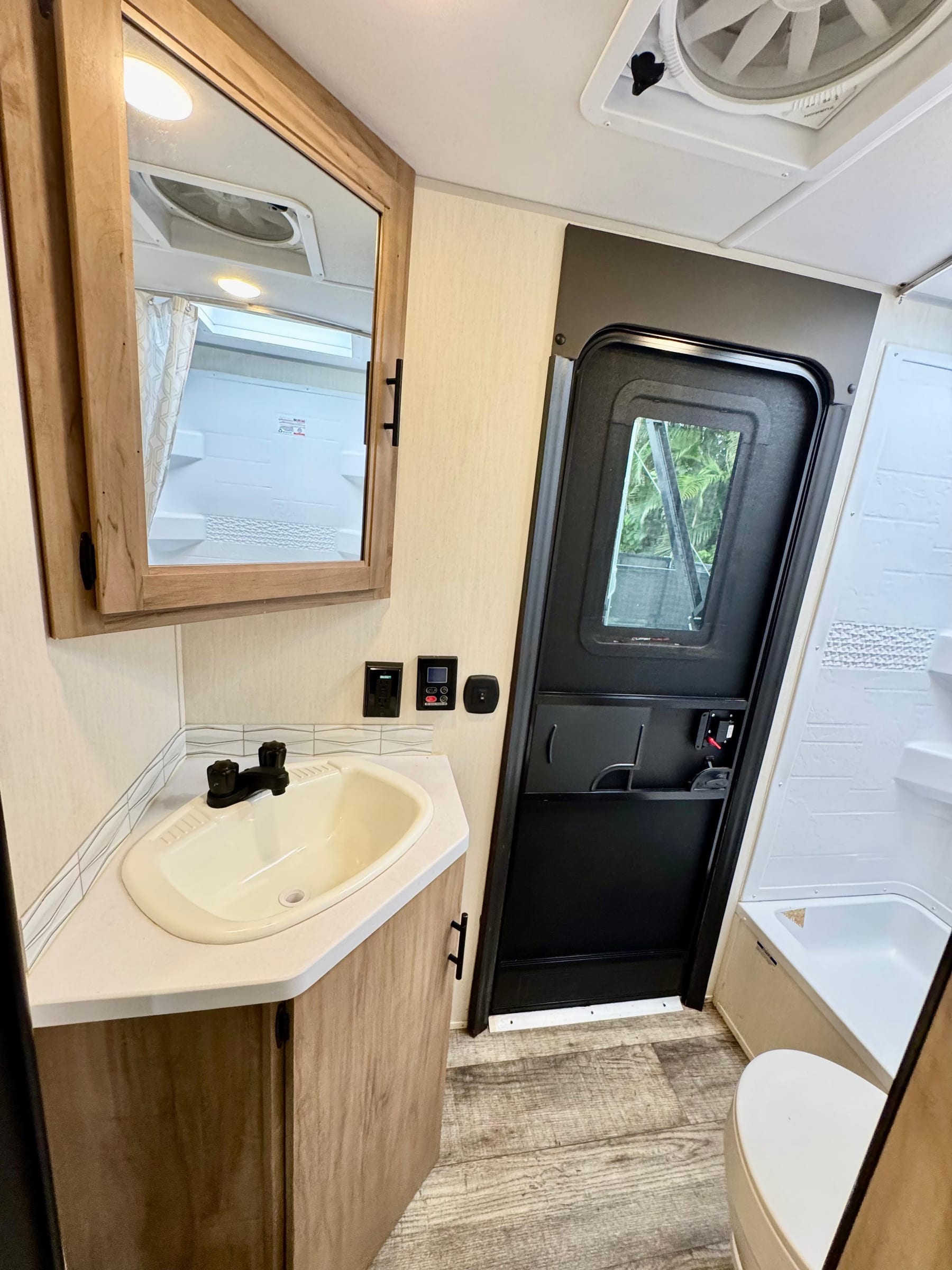 🔥 2025 Forest River Campsite — $15,300 🔥 — 16