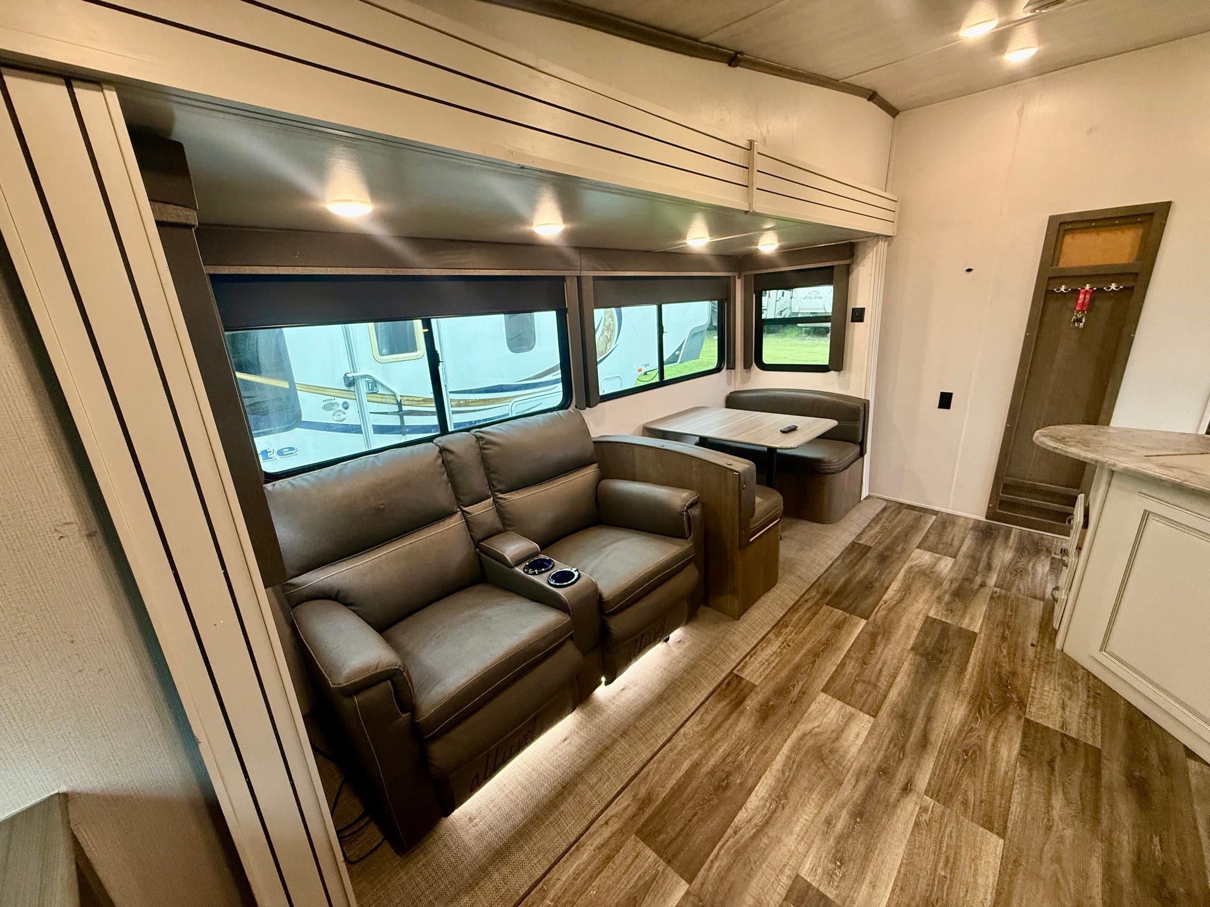 2021 Keystone Cougar 25RES — 8