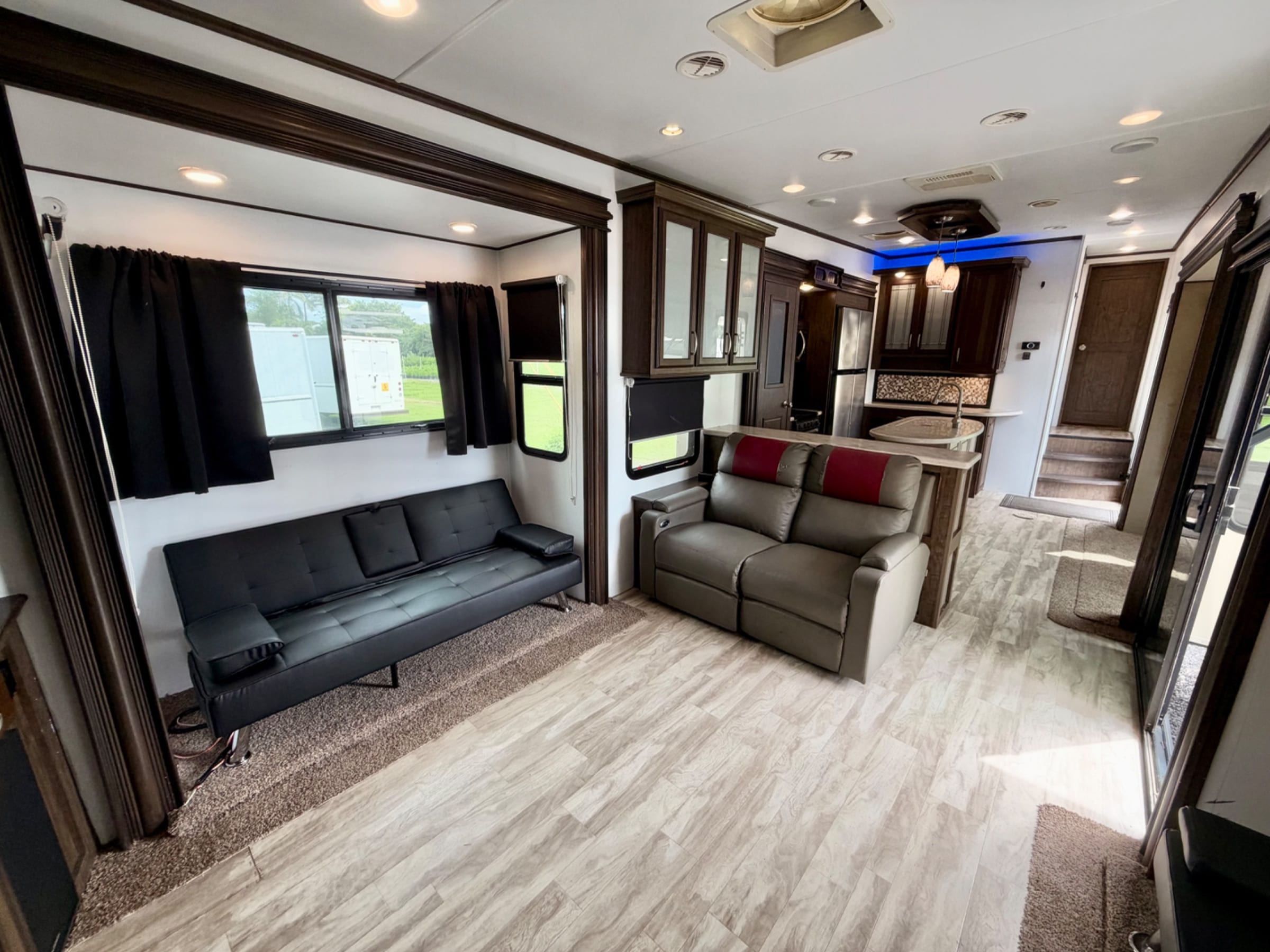 🚨2016 Grand Design Solitude — $19000 🚨 — 11