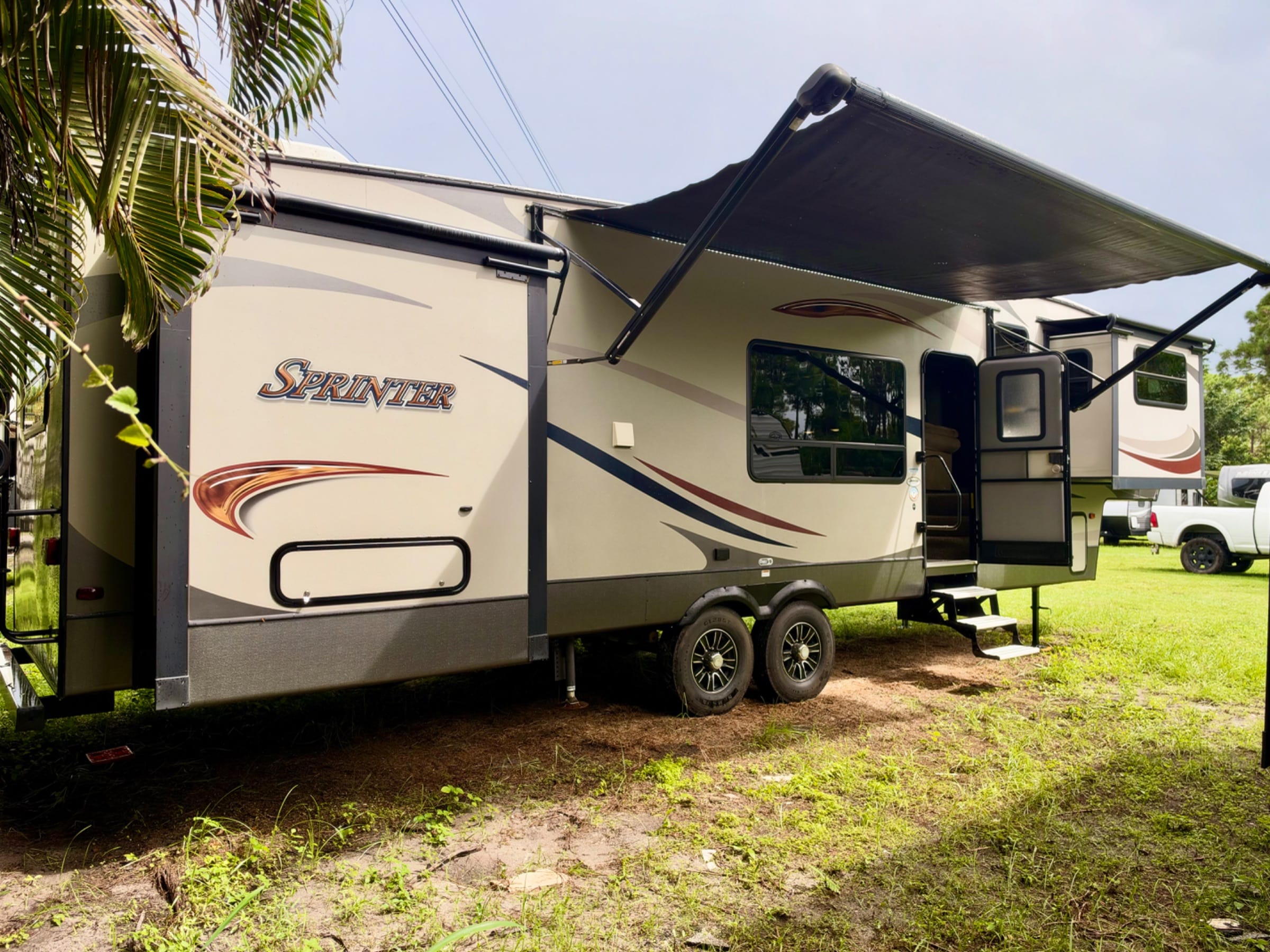 🚨2017 Keystone Sprinter🚨  Modelo: 334FWFLS — 4