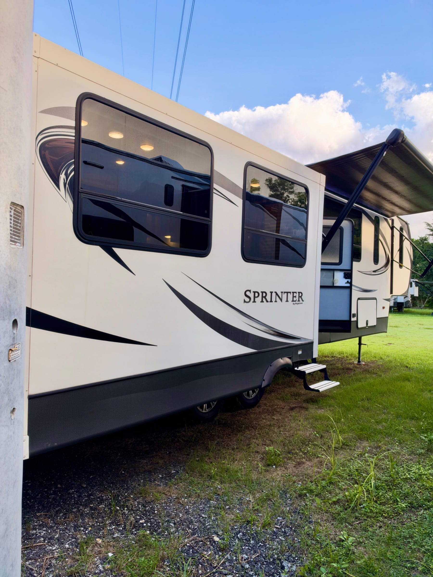 🚨2018 Keystone Sprinter🚨 — 4